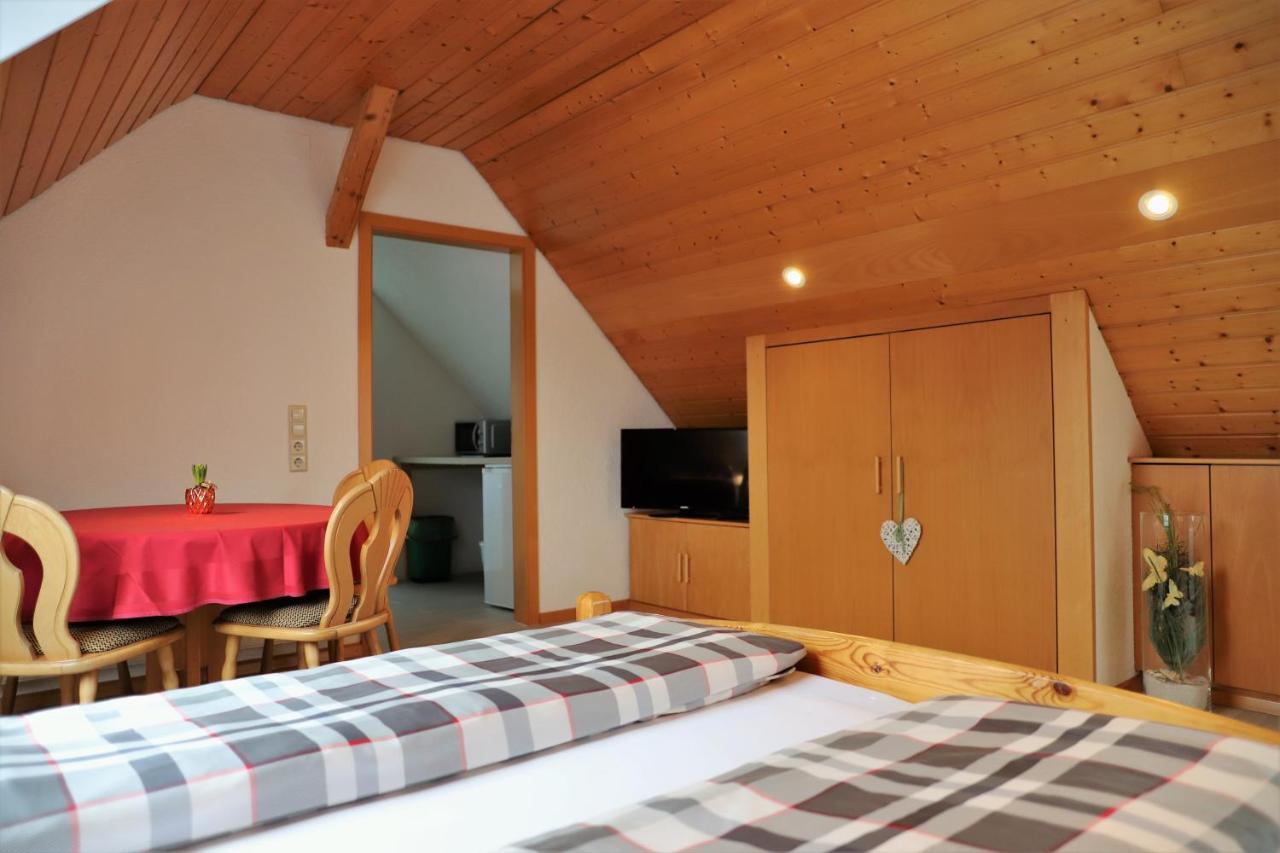 Gaestehaus Willaringen Rickenbach  Eksteriør billede