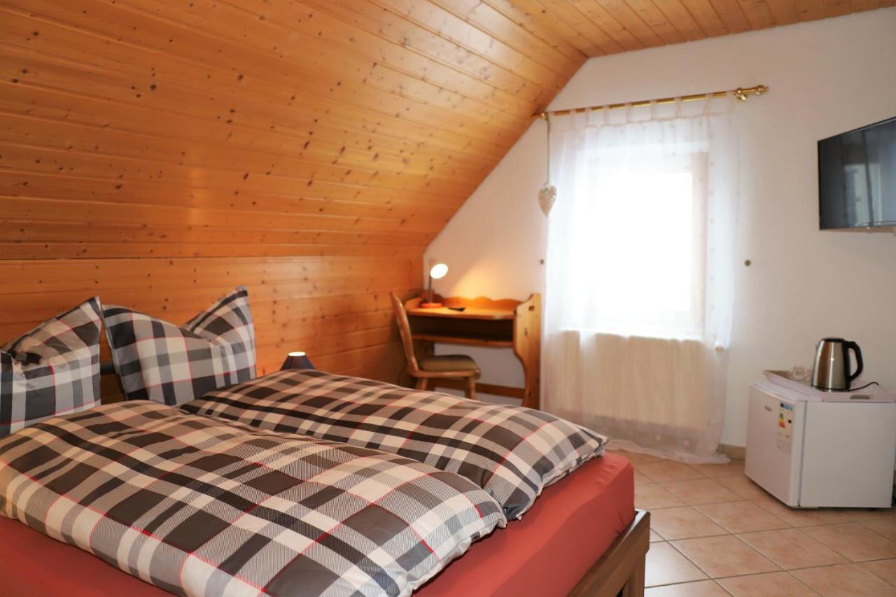 Gaestehaus Willaringen Rickenbach  Værelse billede